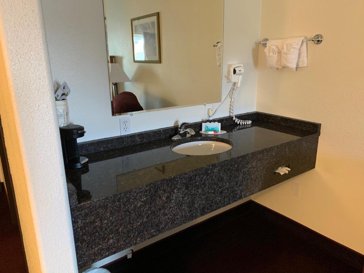 Fairbridge Inn & Suites Williston Luaran gambar